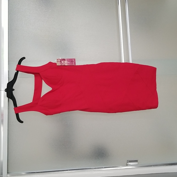 Emerald Sundae Dresses & Skirts - NWT Red Cocktail Dress